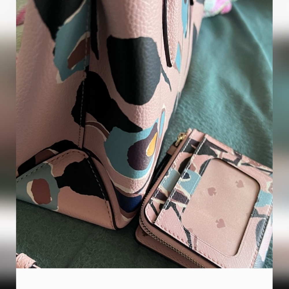Kate Spade New York handbag & wallet selling in a set - Picture 5 of 8